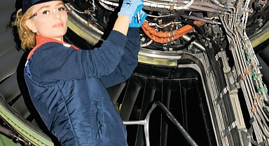 Kamu Üniversitesi Tekniker Teknisyen Usta Gemici Sağlık Personeli ve Büro Personeli Alımı Yapıyor