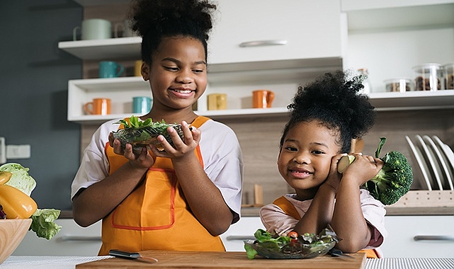 5 Ways to Add Joy to Your Meals: