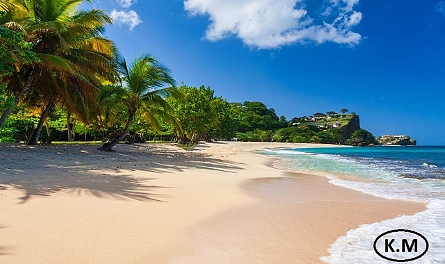 8 Caribbean Islands You Can Safely Visit During Hurricane Season: Life on the Shoreline