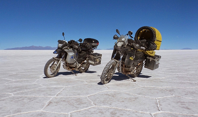 Adventurous Duo and Their Faithful Dog Embark on a Global Motorbike Journey, Facing Unexpected Tragedy
